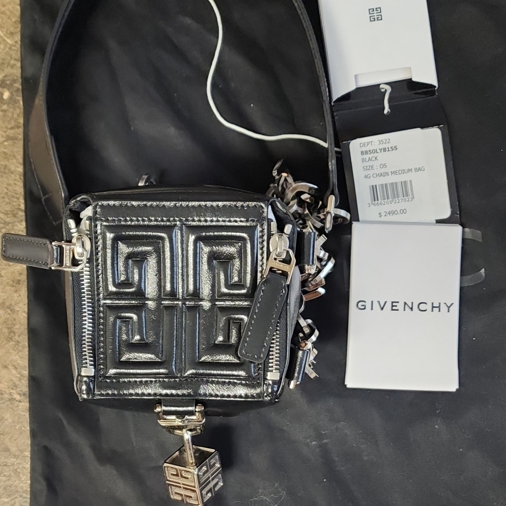 Givenchy Mini Pandora Cube Pouch - Picture 2 of 5